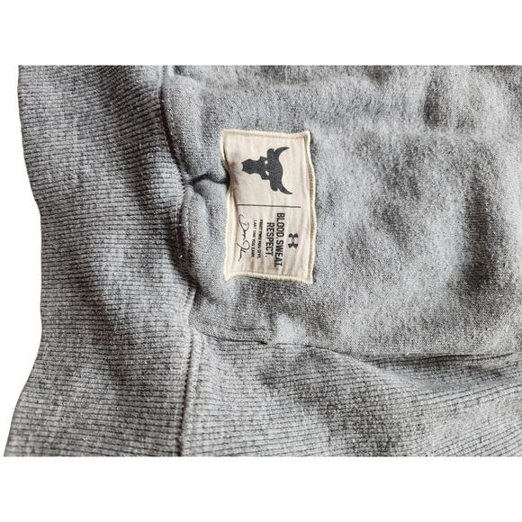 Under Armour Project Rock Hoodie Medium Sweatshirt Bull Blood Sweat Respect Gym - Picture 13 of 16